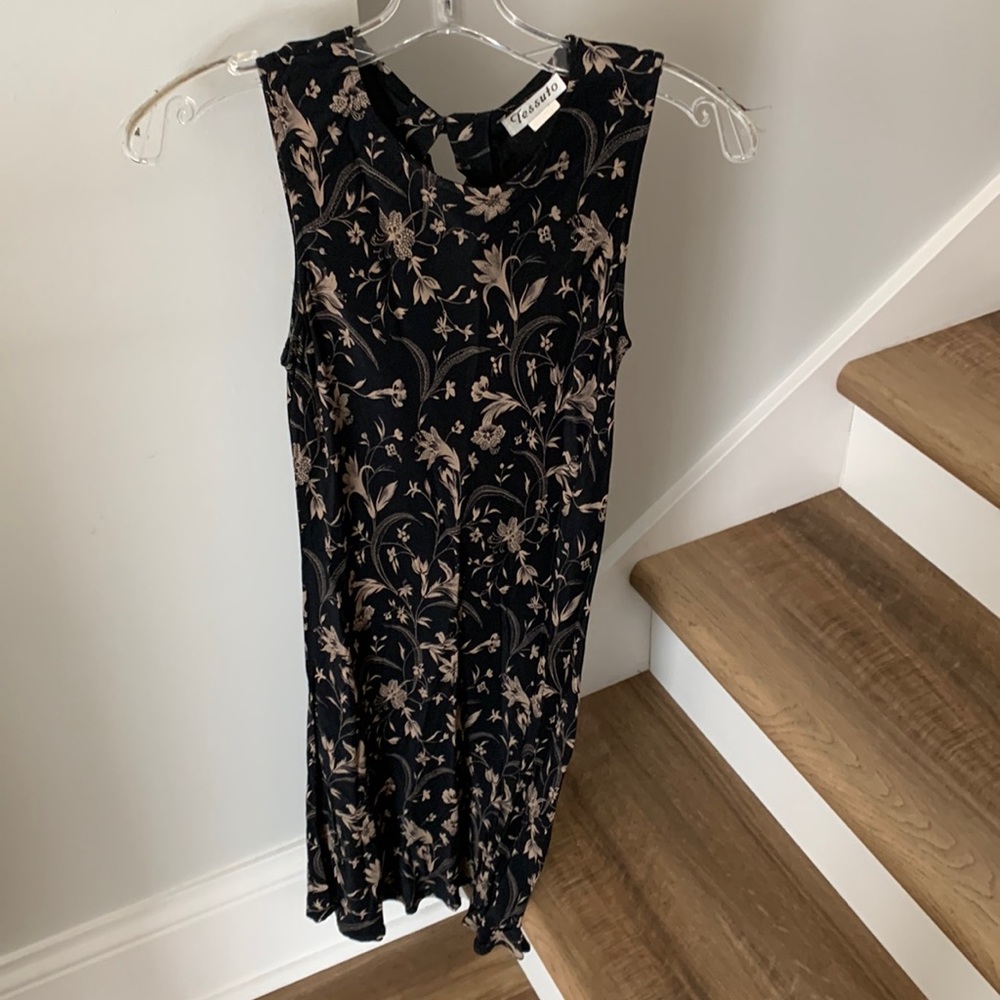 Knee length black and tan sleeveless dress